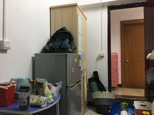 急轉南油A區單房，獨立廚衛，冰箱維修后煥然一新